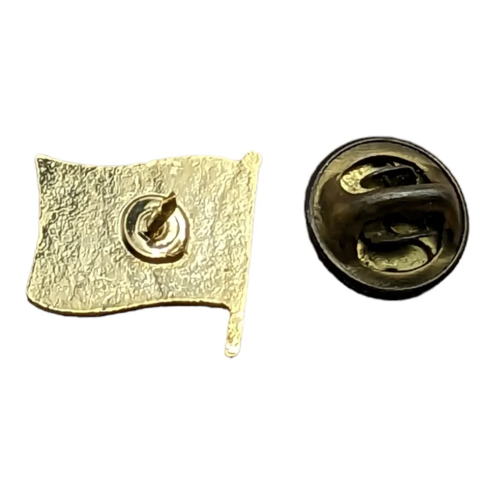 Toastmasters International Club Flag Gold Tone Hat Lapel Pin - Picture 3 of 4